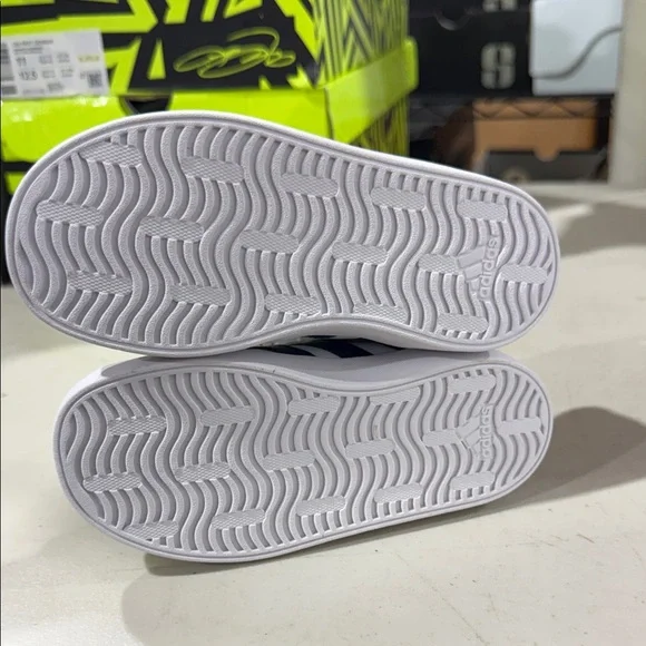 Kids White and Blue Sneakers with Red Accents - Picture 5 of 5